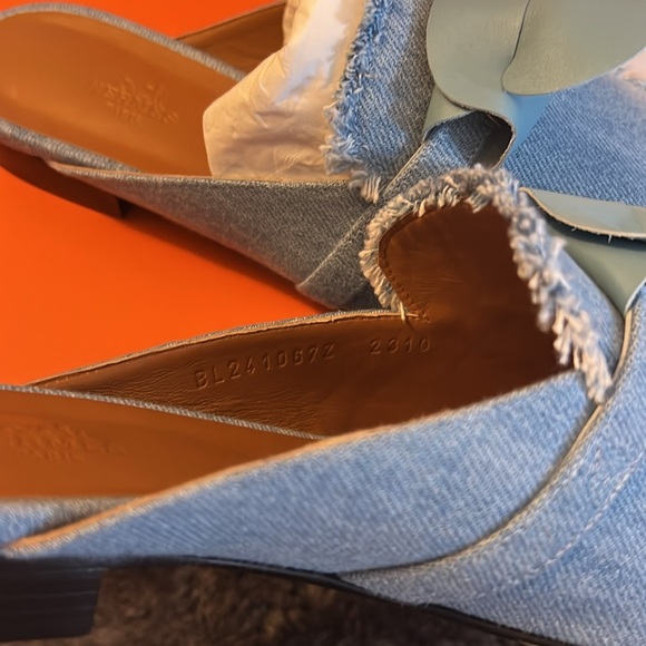 NIB Hermes OZ Denim Mules - Picture 9 of 9